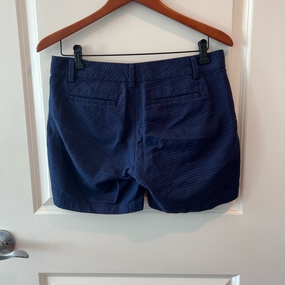 Lilly Pulitzer Jayne Short in True Navy - Picture 6 of 14